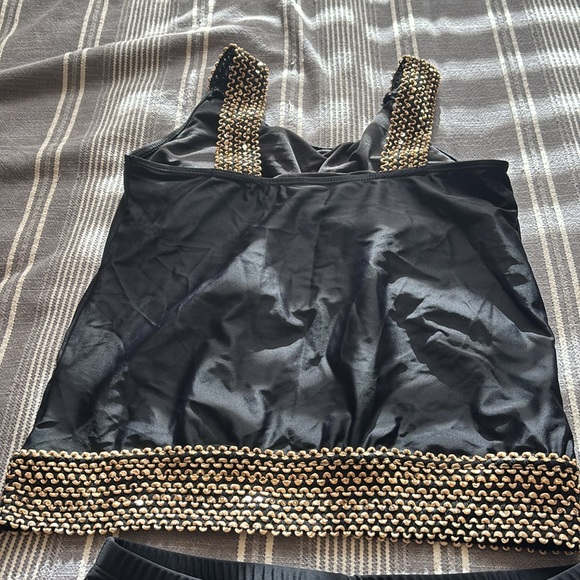 Tankini - Picture 3 of 4